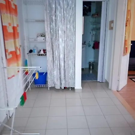 Apartment Minigarden Hause Eger